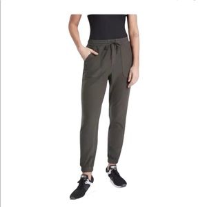Athleta Farallon Jogger size 4